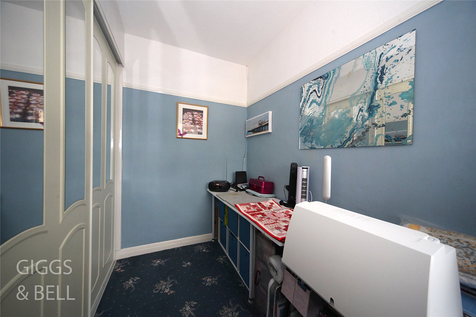 3 bed semi-detached bungalow for sale in Stanford Road, Luton  - Property Image 10