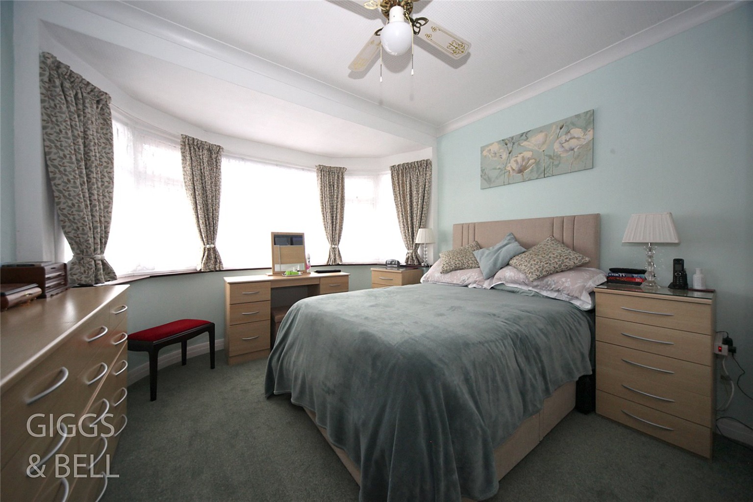 3 bed semi-detached bungalow for sale in Stanford Road, Luton 7