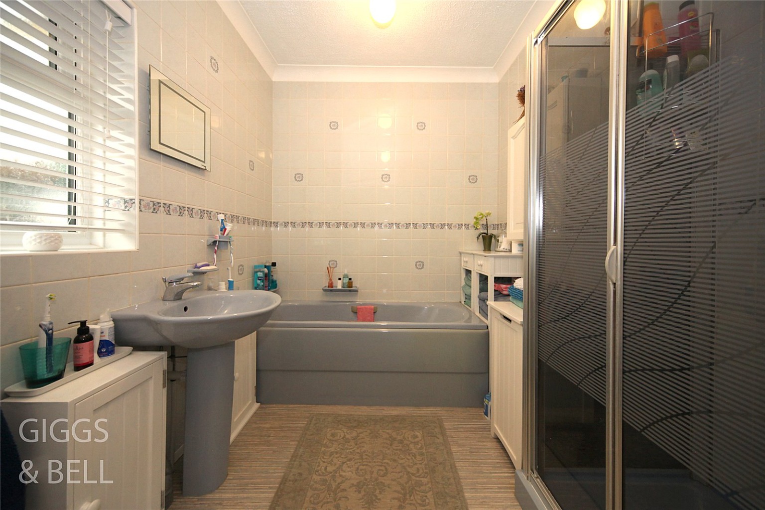 3 bed semi-detached bungalow for sale in Stanford Road, Luton 11