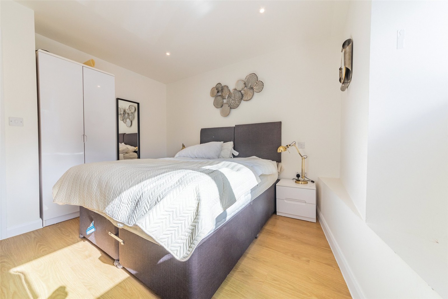 1 bed flat for sale in Napier Road, Luton 6