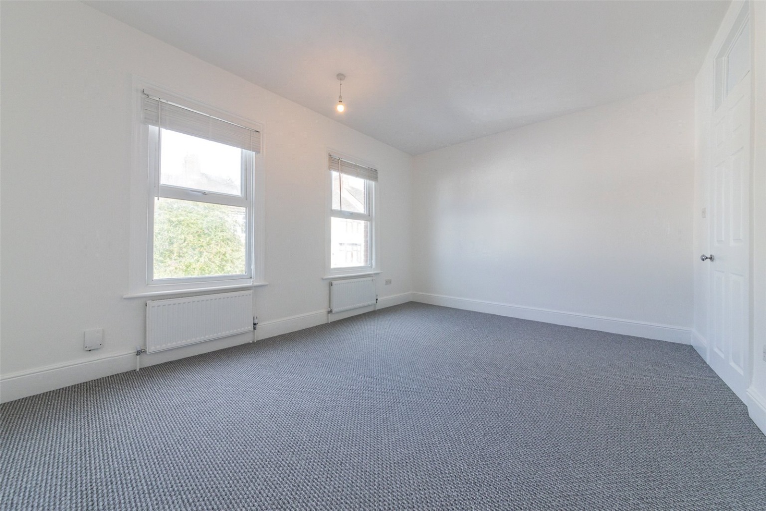 3 bed terraced house for sale in Talbot Road, Luton  - Property Image 9