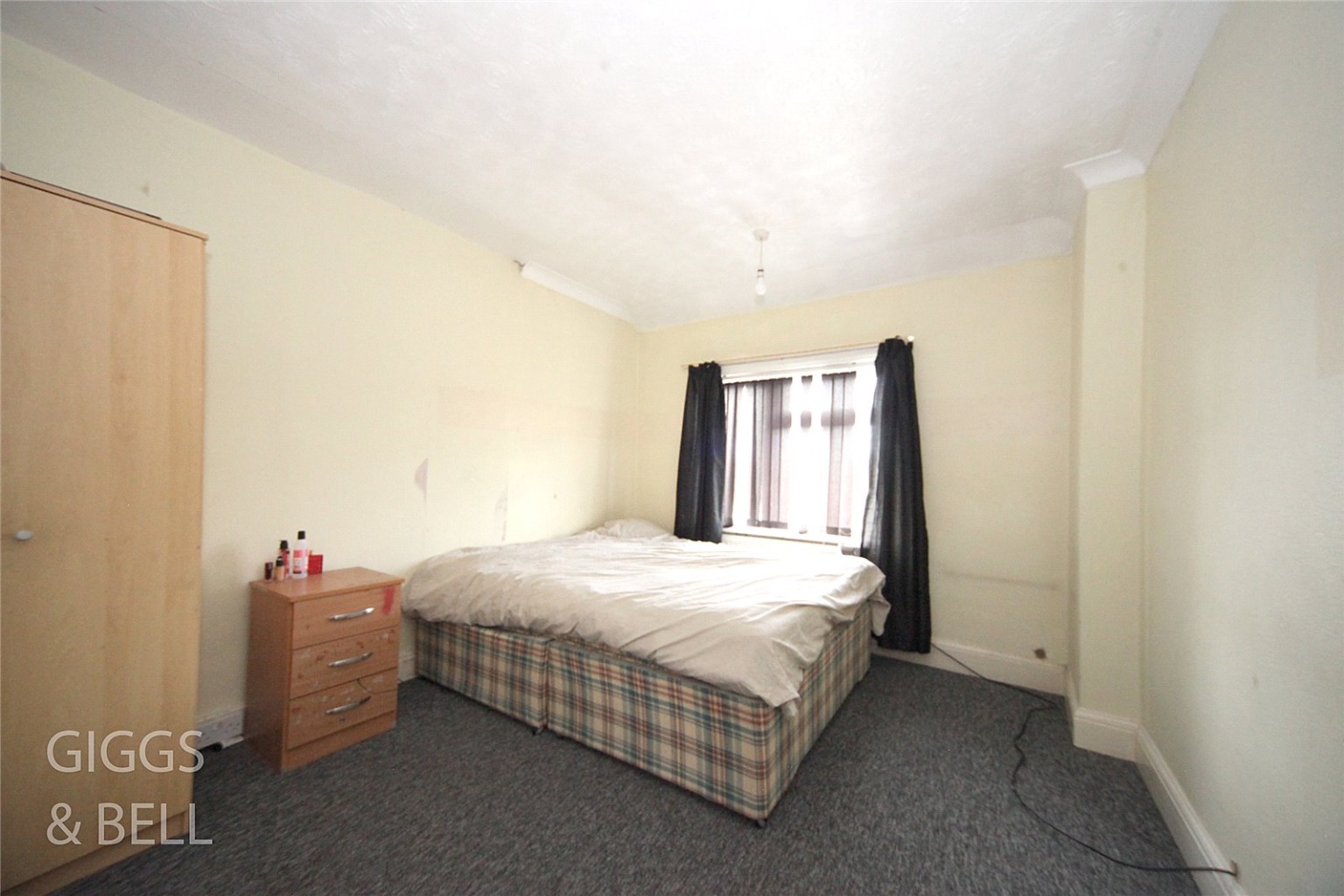 3 bed terraced house for sale in Denbigh Road, Luton 9