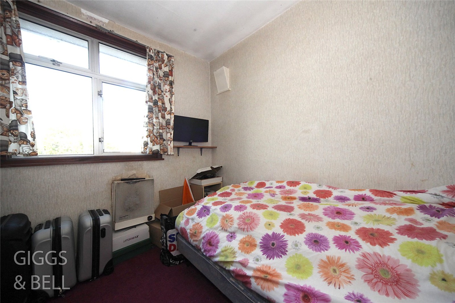 3 bed semi-detached house for sale in Stanford Road, Luton 12