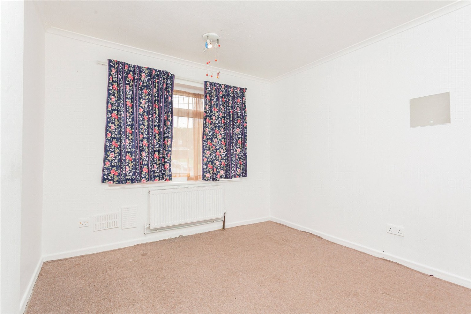 3 bed end of terrace house for sale in Crawley Green Road, Luton  - Property Image 11