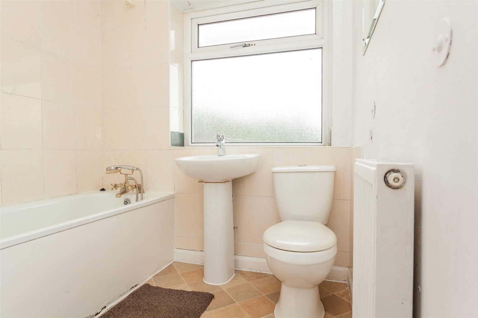 3 bed end of terrace house for sale in Crawley Green Road, Luton 13