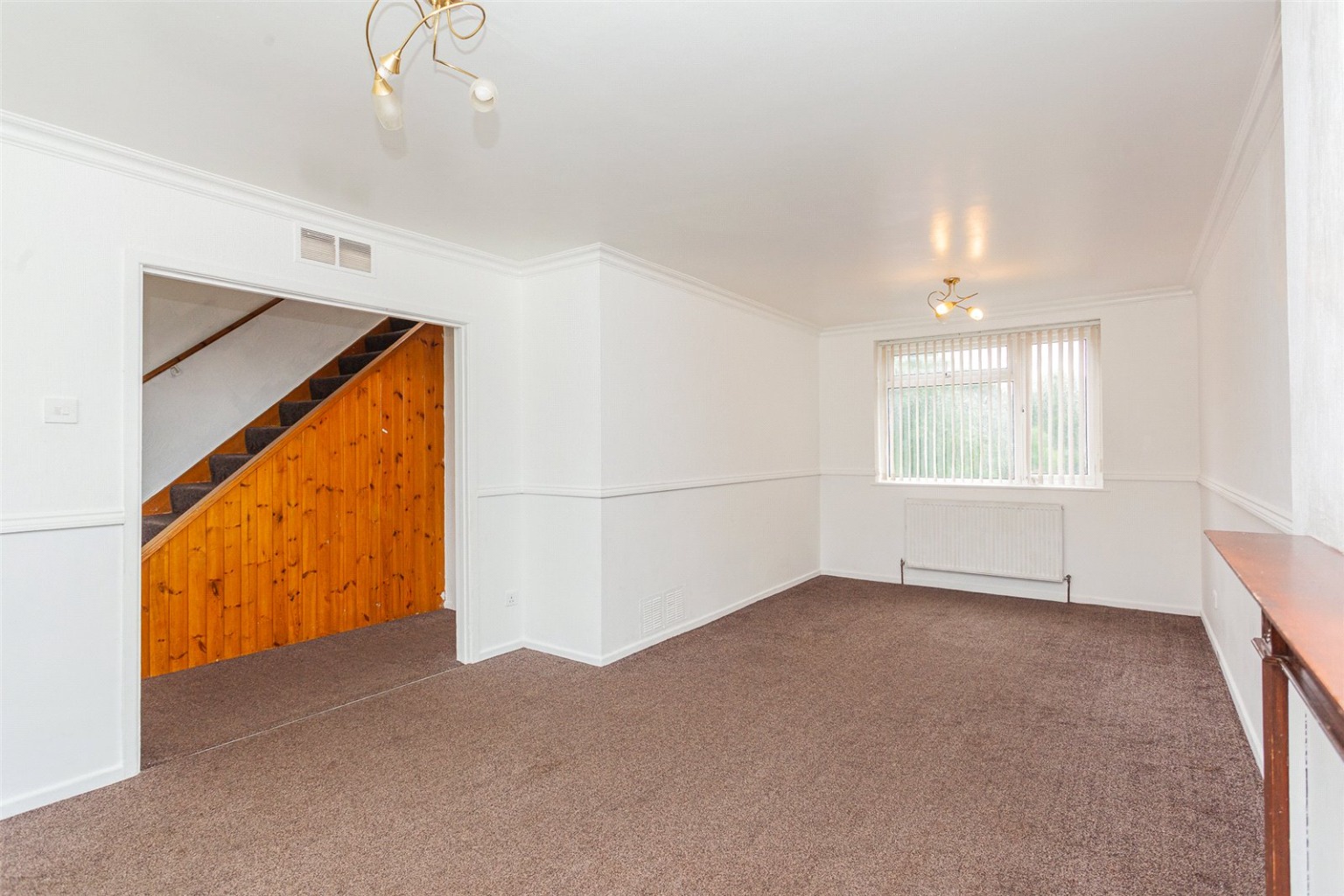 3 bed end of terrace house for sale in Crawley Green Road, Luton 1