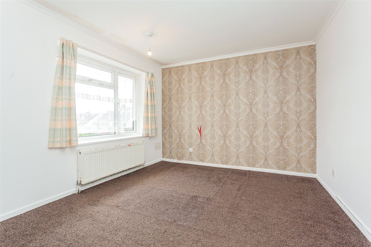 3 bed end of terrace house for sale in Crawley Green Road, Luton  - Property Image 9