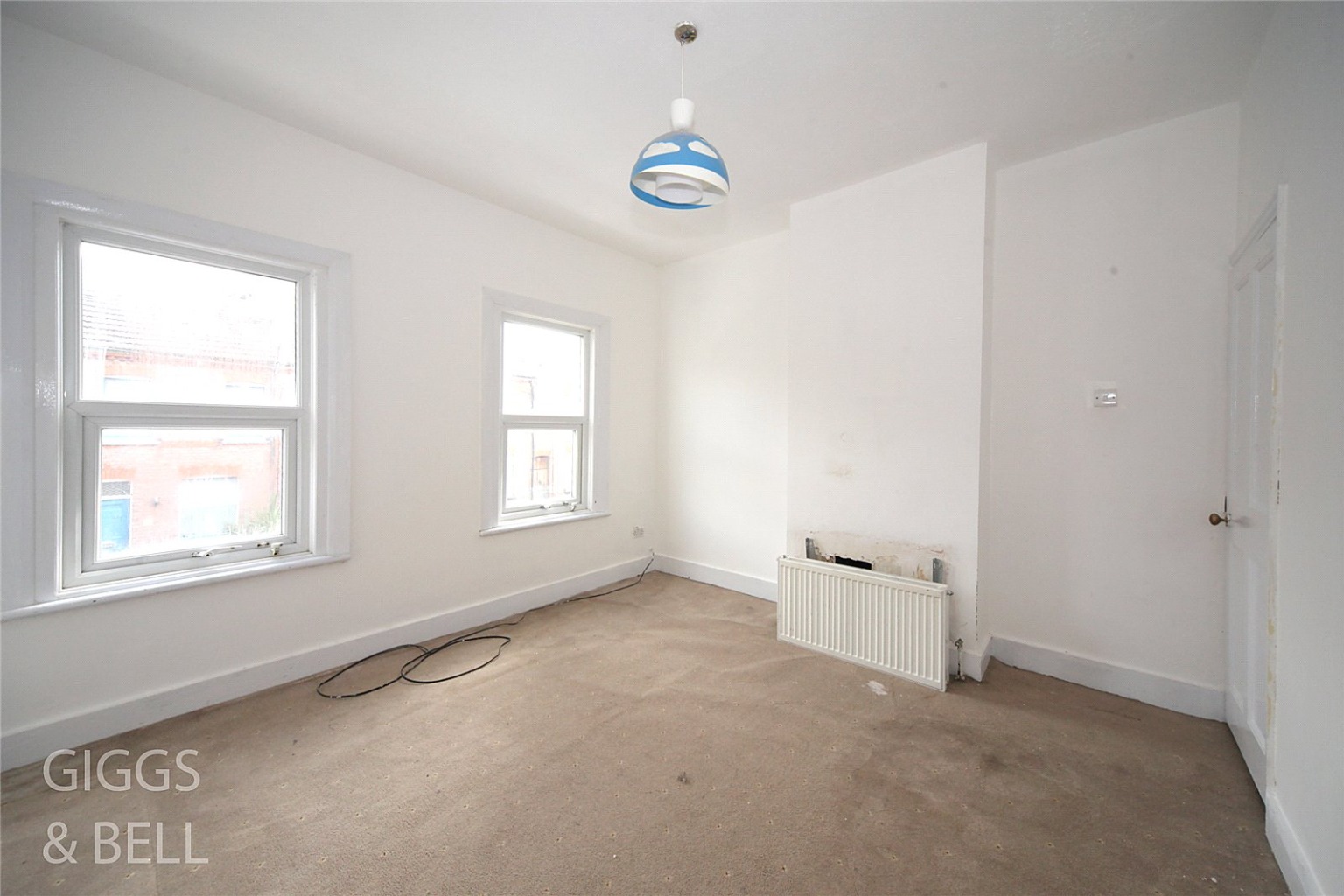 2 bed terraced house for sale in St Peters Road, Luton 12