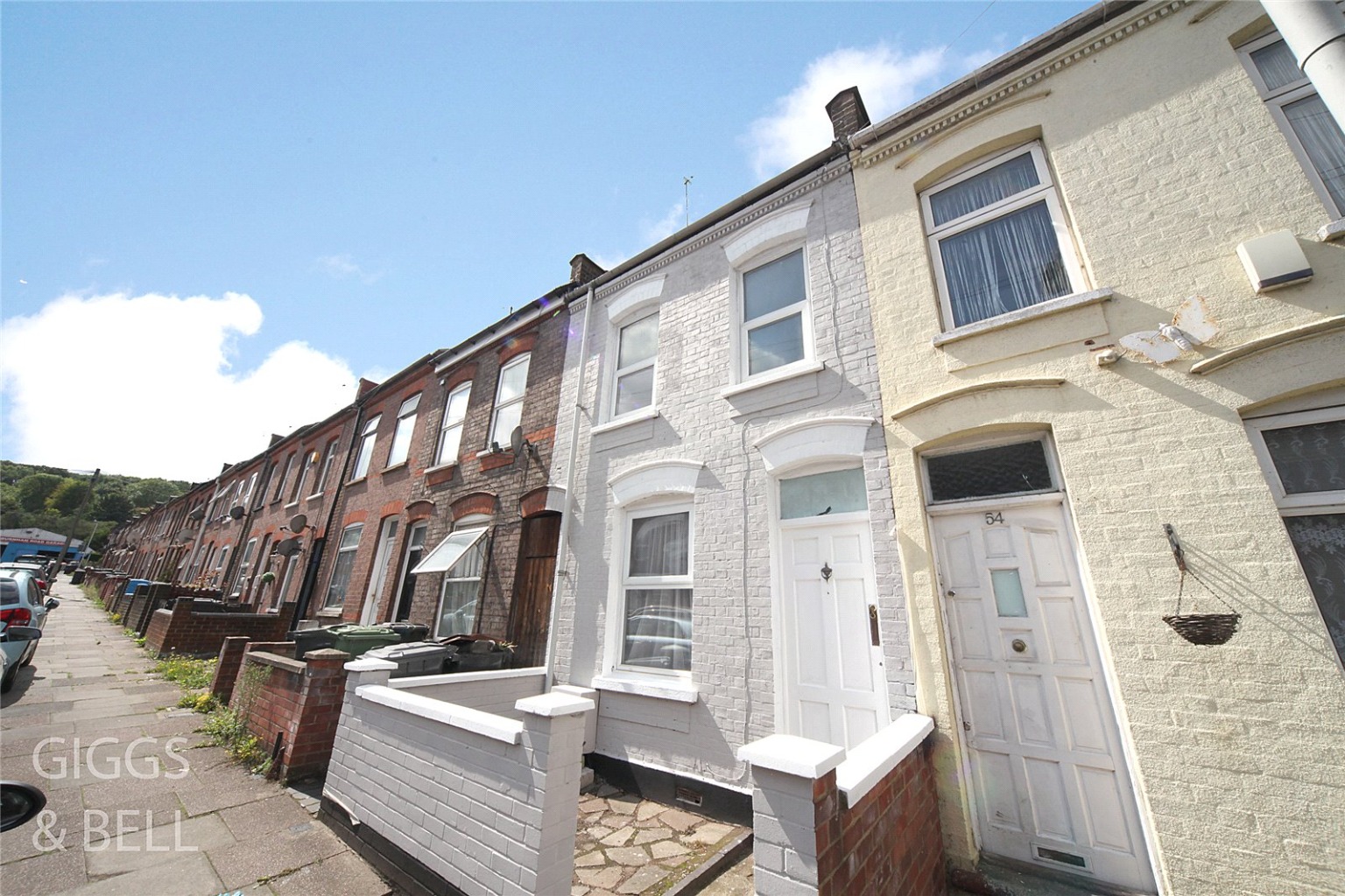 2 bed terraced house for sale in St Peters Road, Luton 1