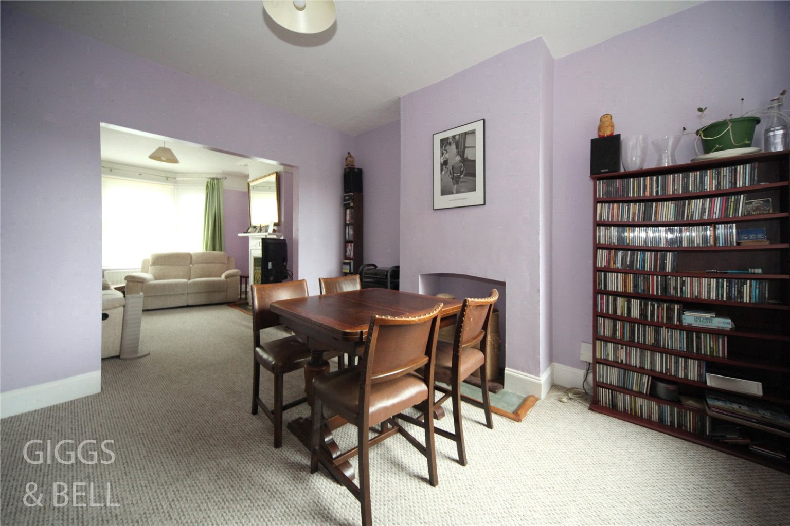 3 bed terraced house for sale in High Town Road, Luton, LU2 