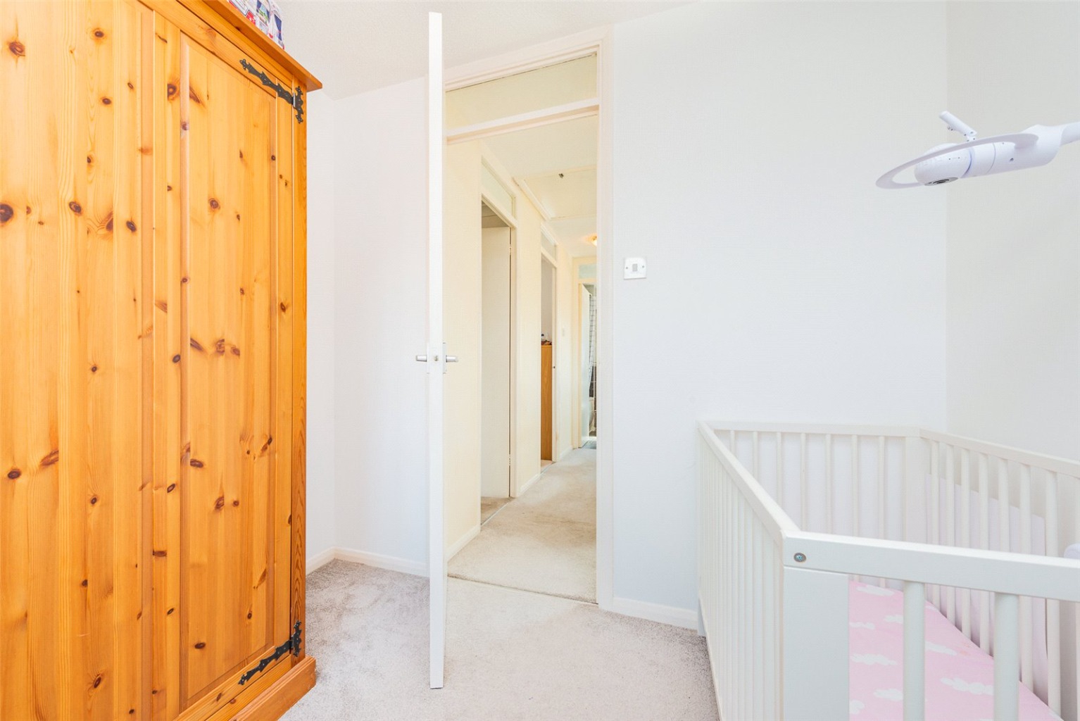 3 bed detached house for sale in Barford Rise, Luton  - Property Image 12