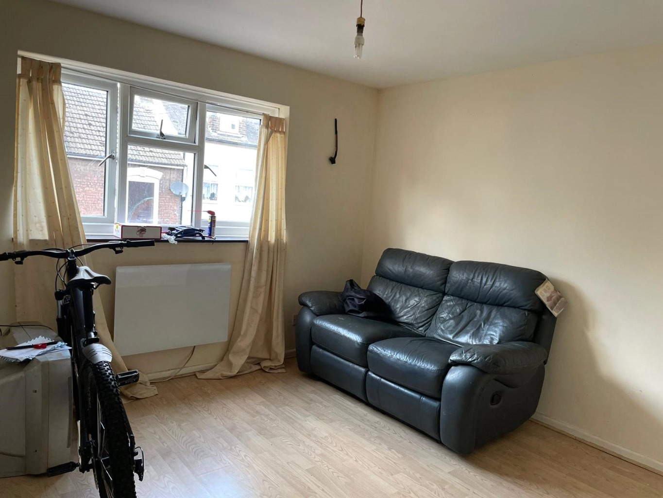 1 bed flat for sale in Cardigan Street, Luton 2