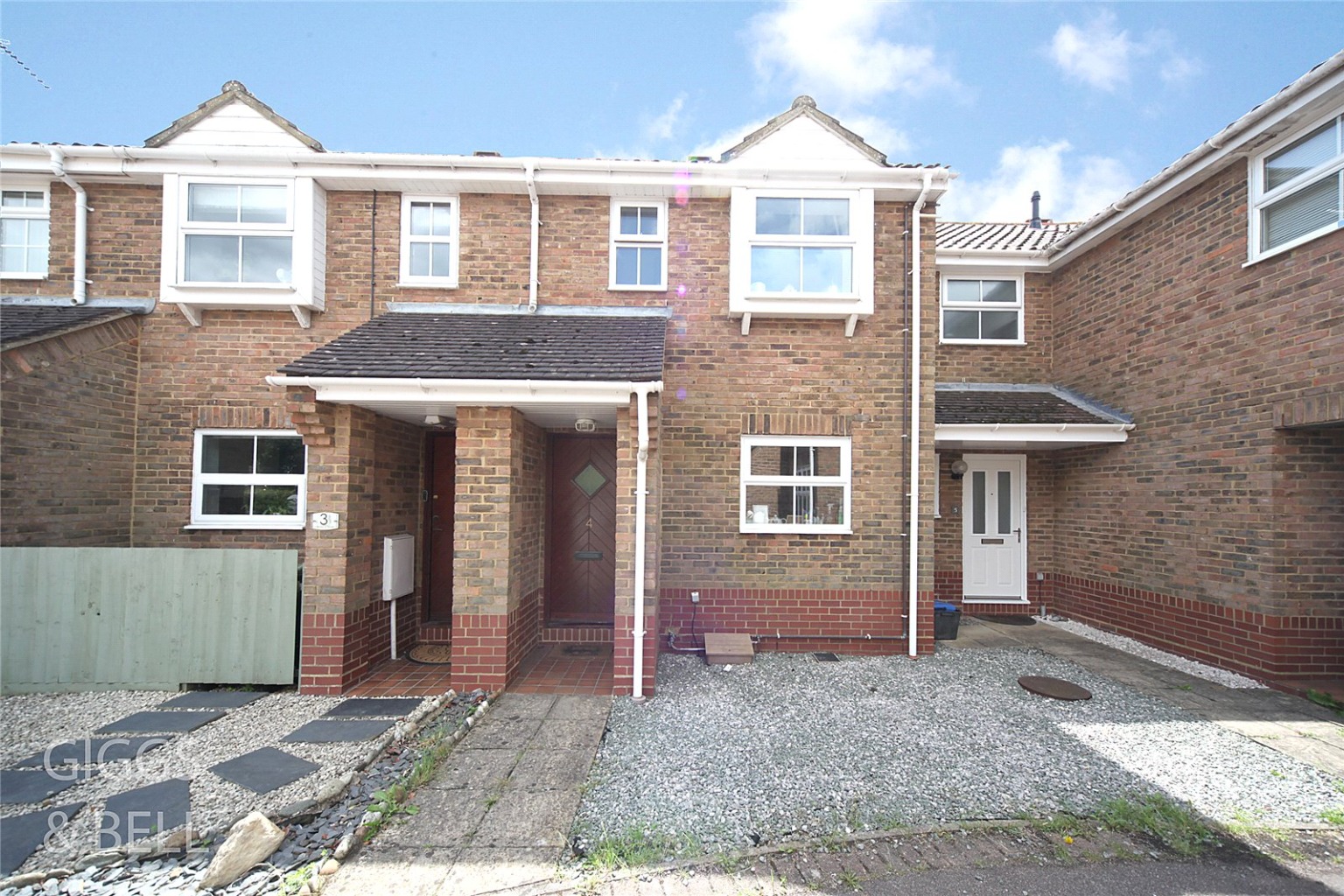 2 bed terraced house for sale in Edkins Close, Luton, LU2 