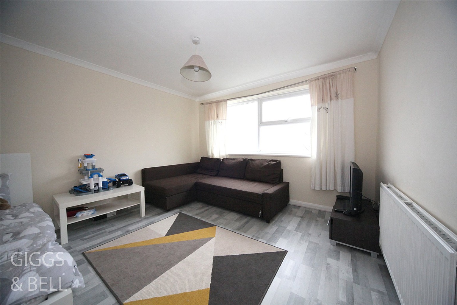 2 bed flat for sale in Brendon Avenue, Luton 8