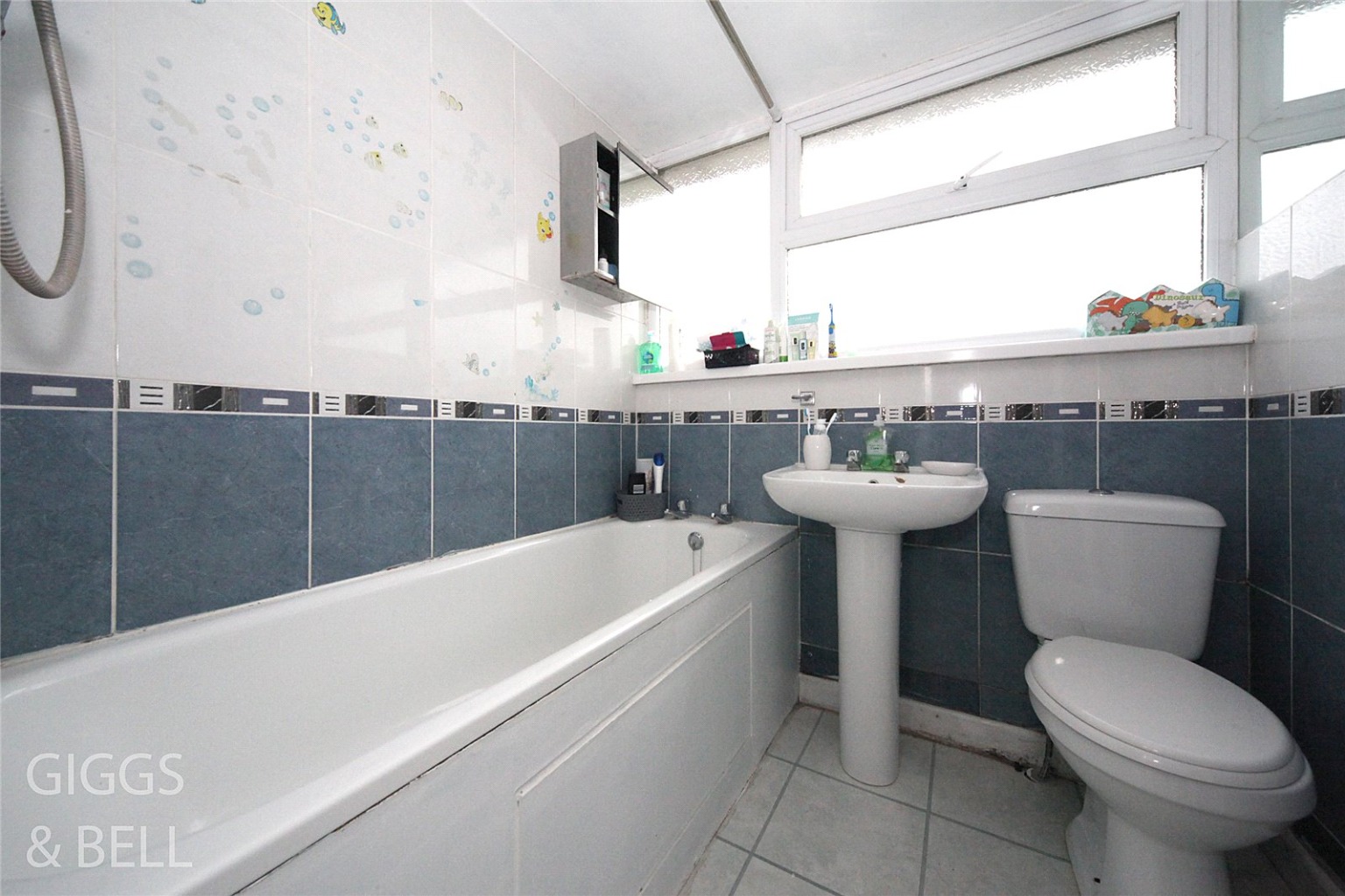 2 bed flat for sale in Brendon Avenue, Luton 11