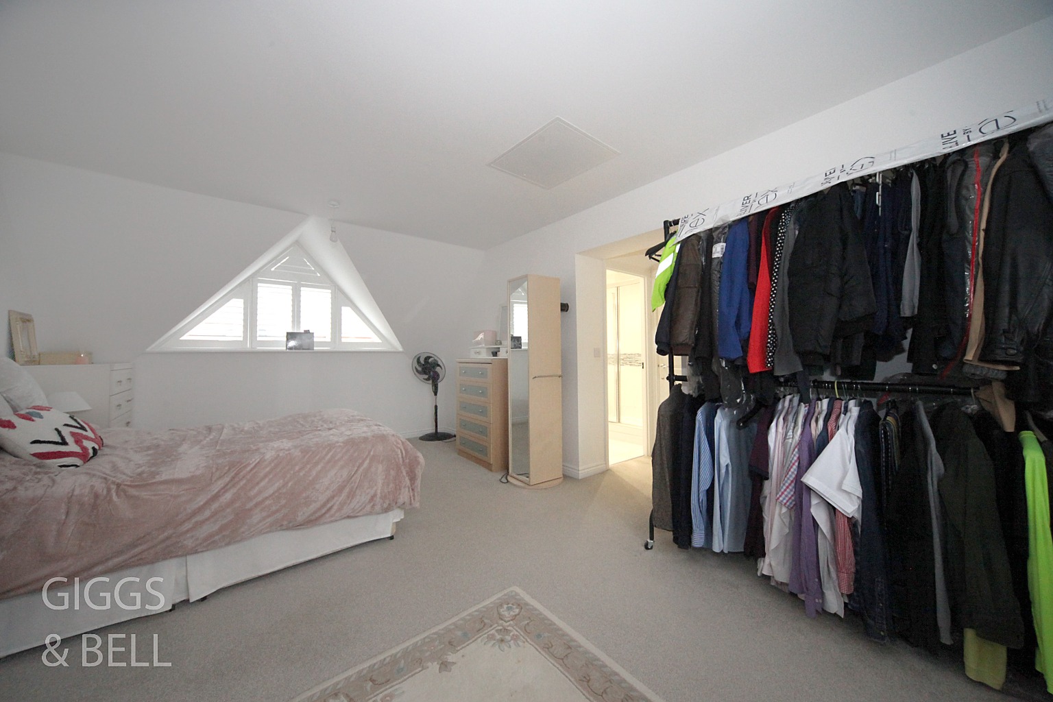 5 bed detached house for sale in Ryder Way, Bedford  - Property Image 19