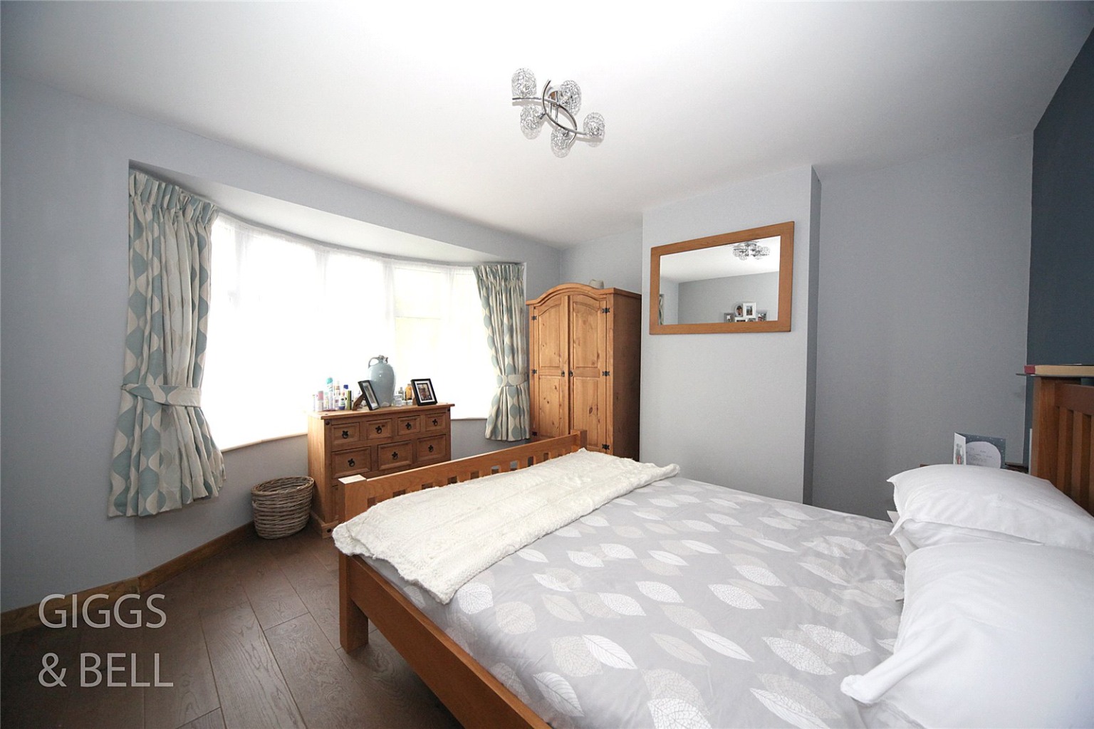 3 bed semi-detached house for sale in Ashcroft Road, Luton  - Property Image 12