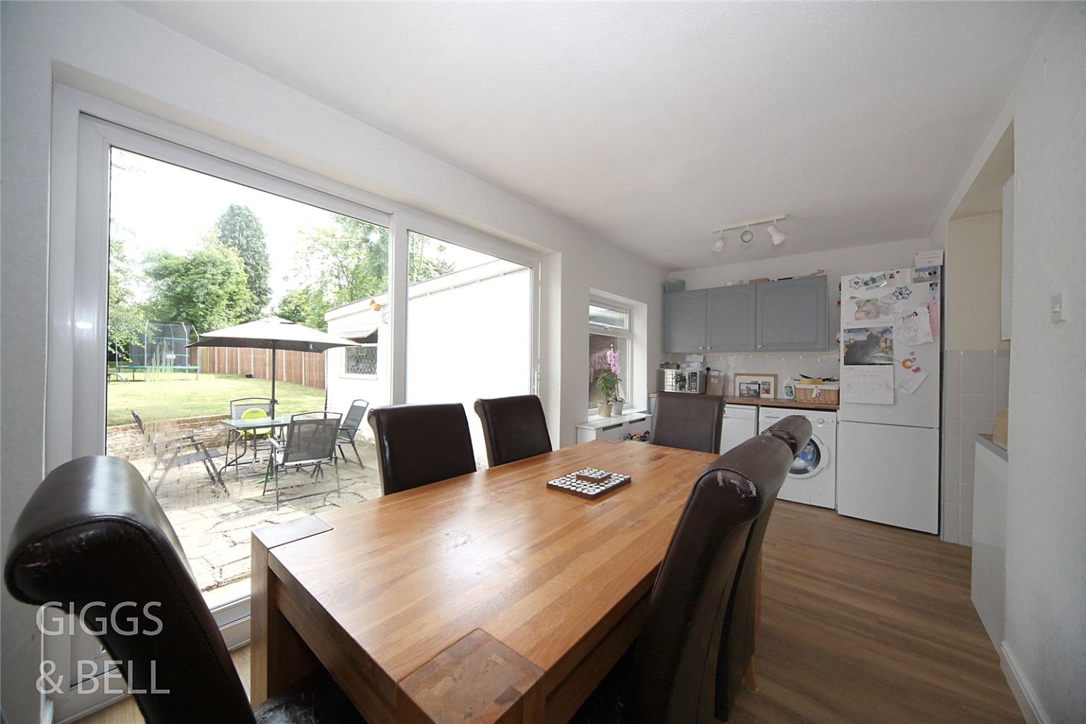 3 bed semi-detached house for sale in Ashcroft Road, Luton  - Property Image 3