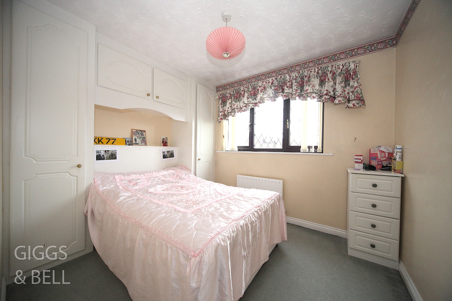 4 bed semi-detached house for sale in Launton Close, Luton 9