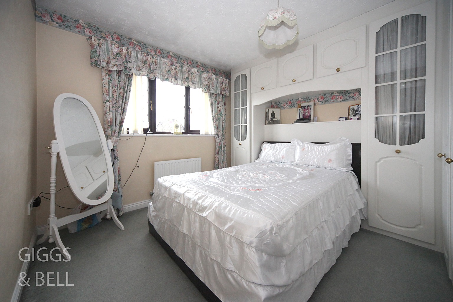 4 bed semi-detached house for sale in Launton Close, Luton 8