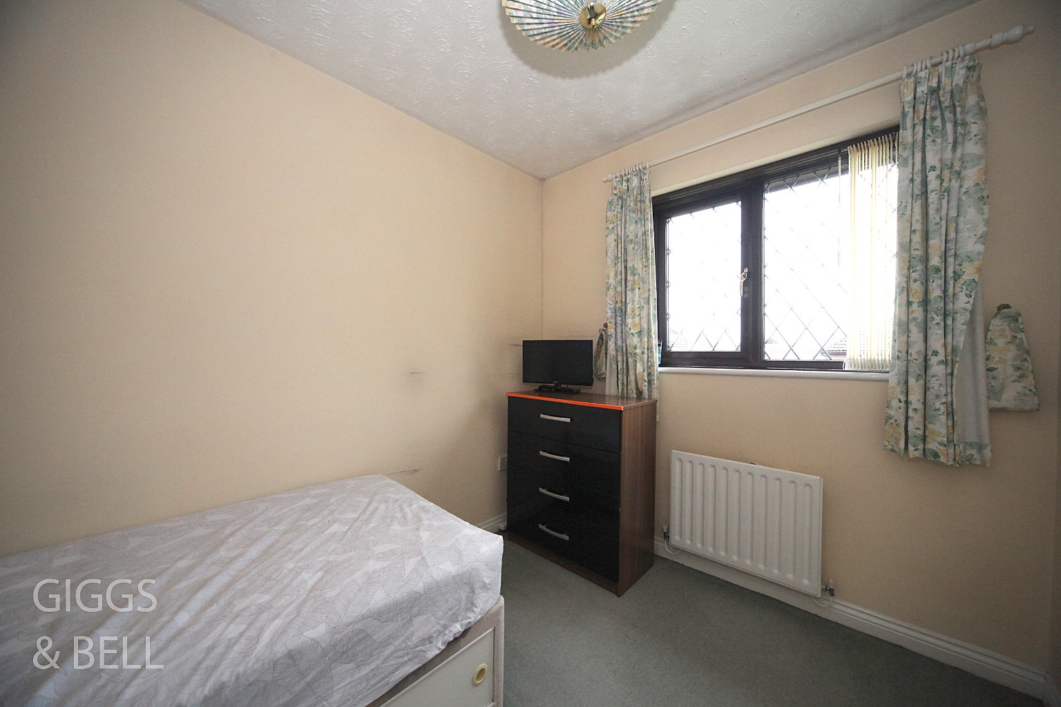 4 bed semi-detached house for sale in Launton Close, Luton 12