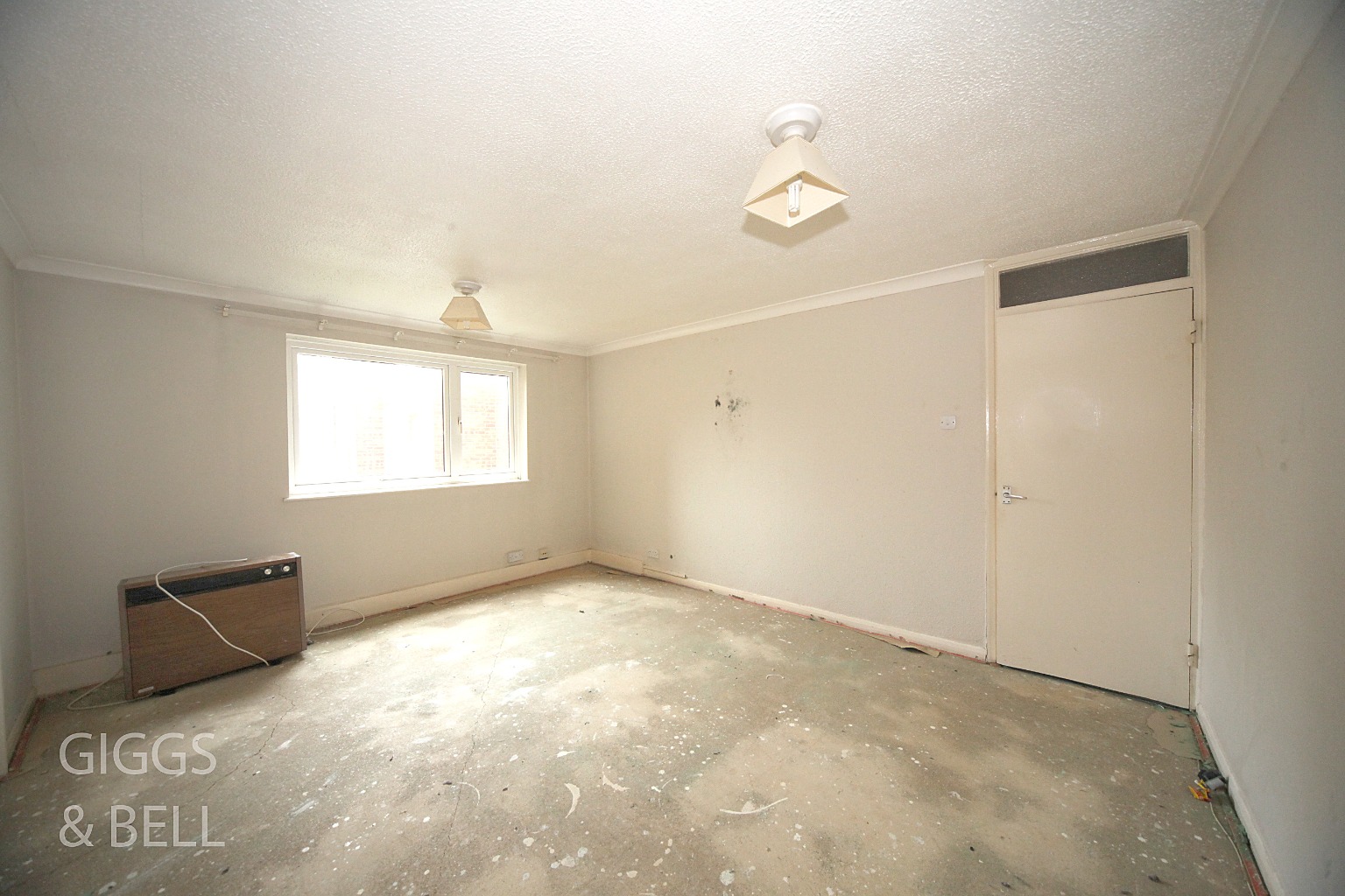 2 bed flat for sale in New Bedford Road, Luton 2
