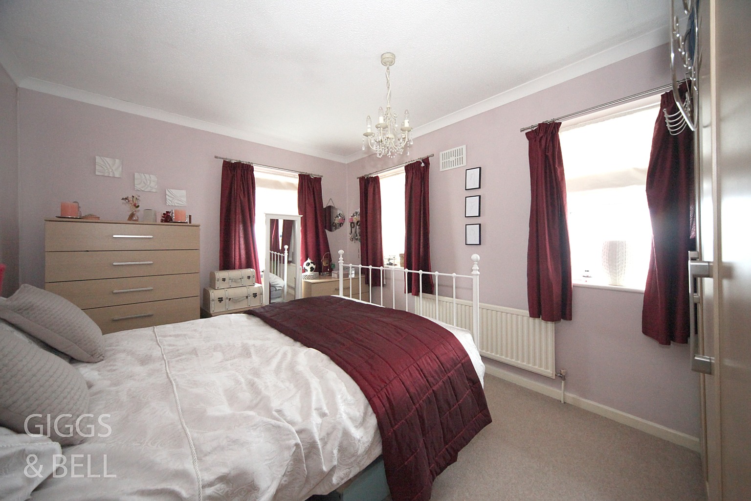 2 bed semi-detached house for sale in Linbridge Way, Luton 7