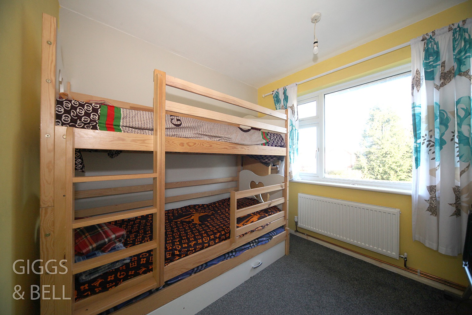 2 bed maisonette for sale in Birchen Grove, Luton 7