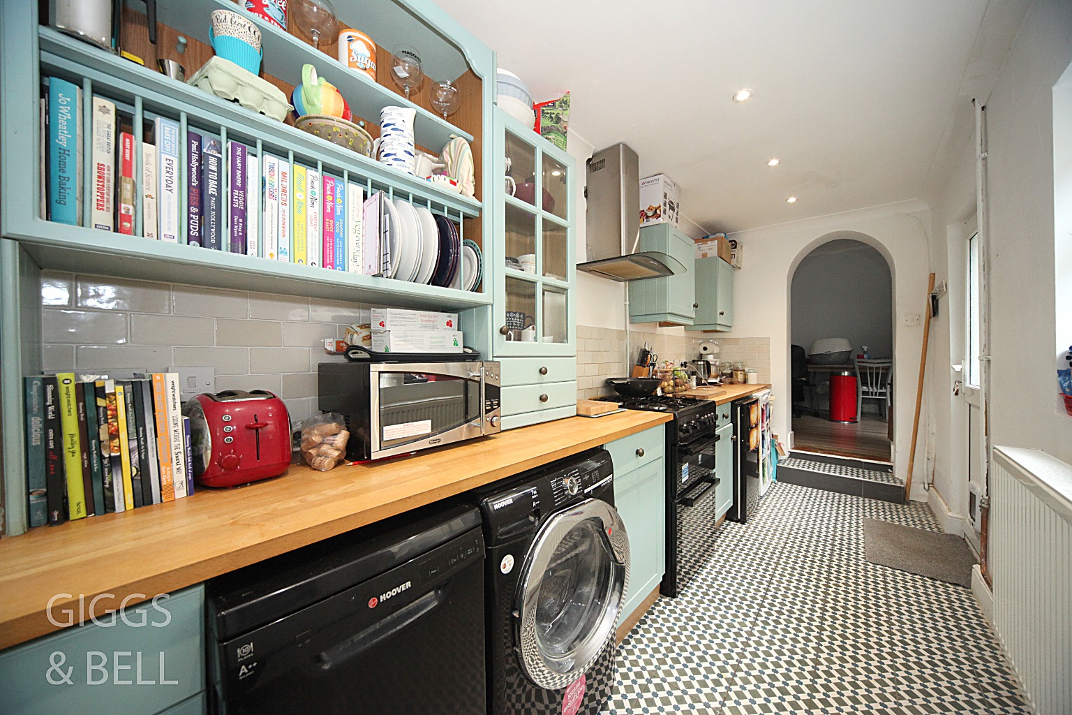 2 bed terraced house for sale in North Street, Luton  - Property Image 8