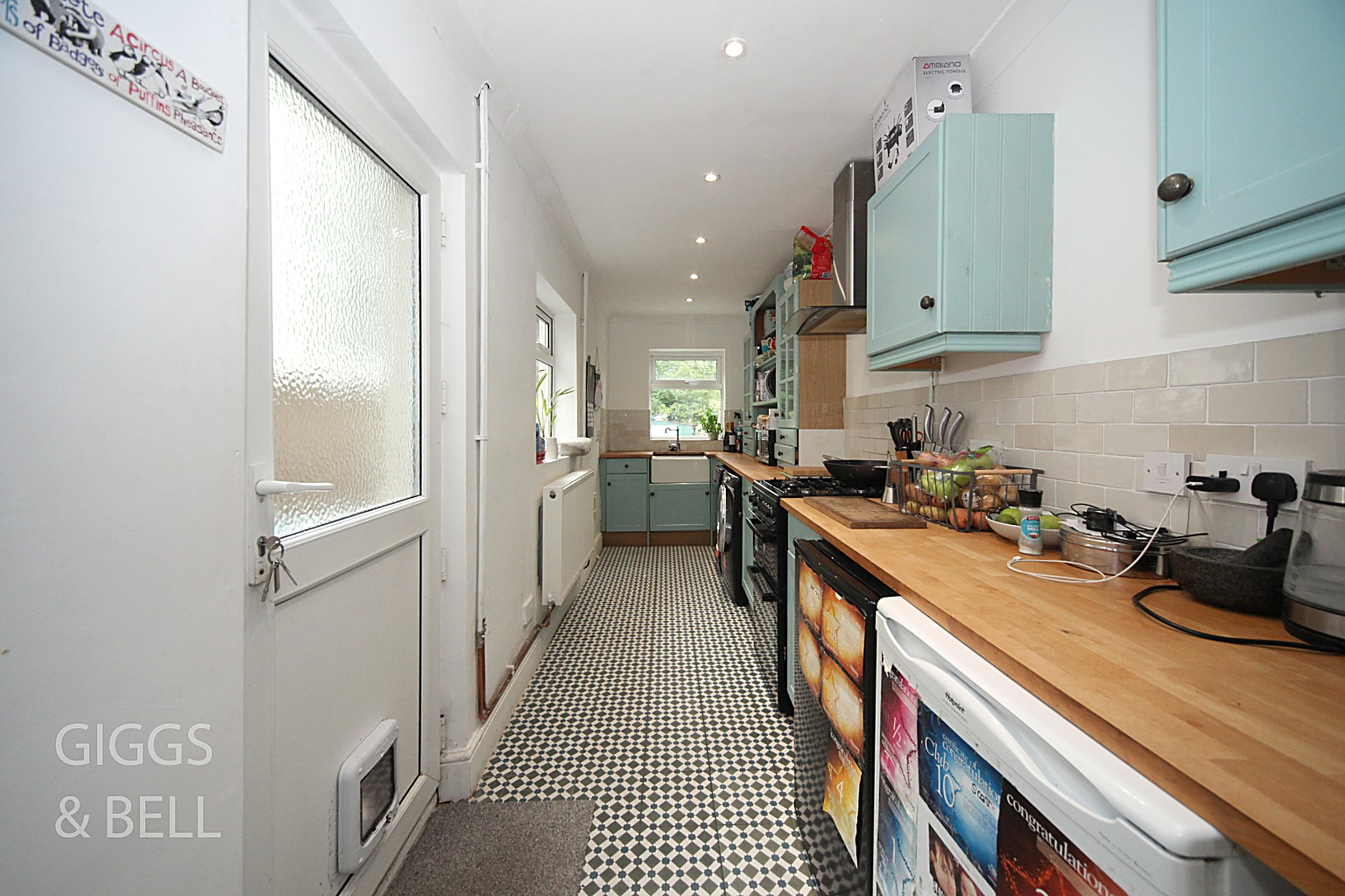 2 bed terraced house for sale in North Street, Luton  - Property Image 6