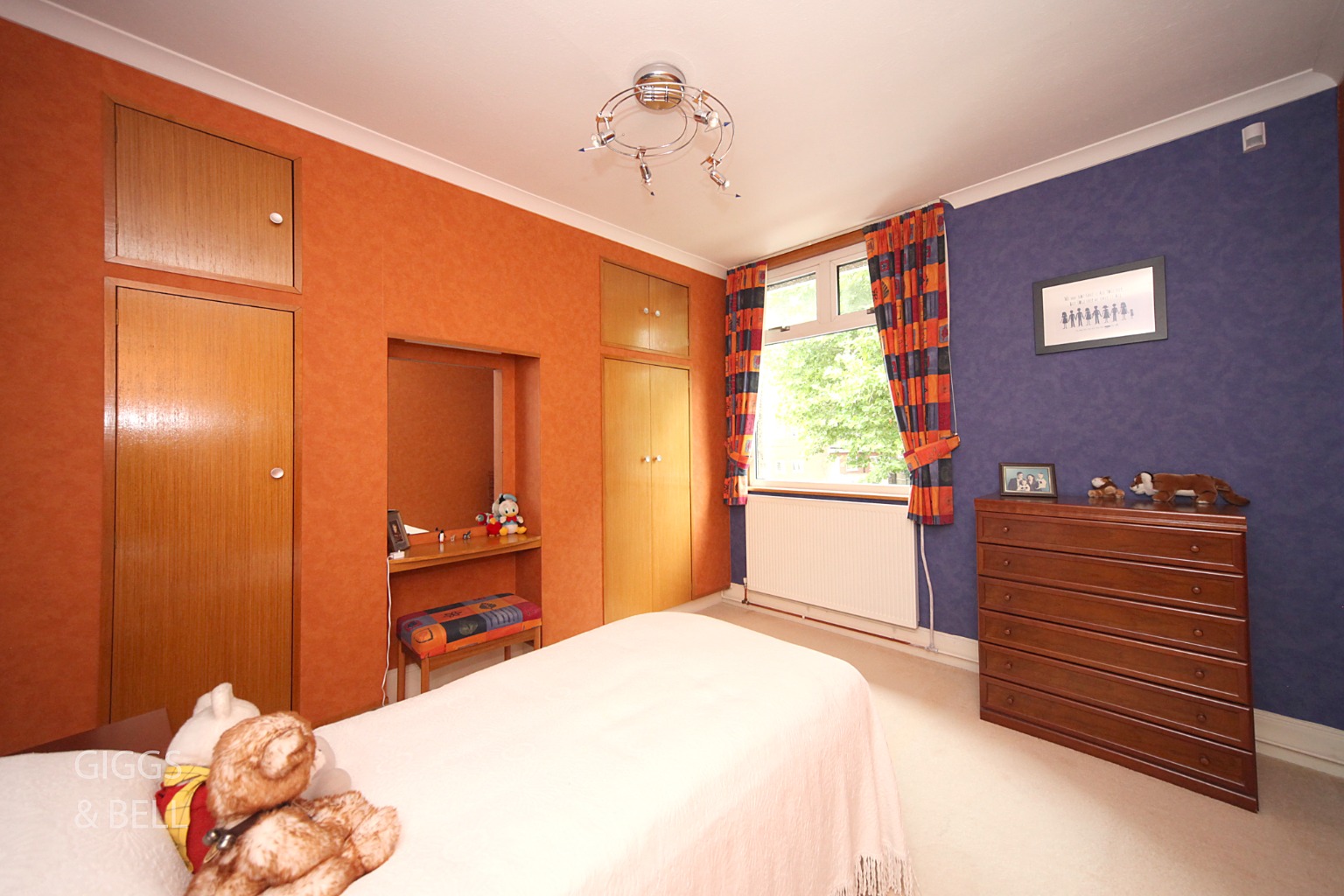 4 bed detached house for sale in Tennyson Road, Luton  - Property Image 15