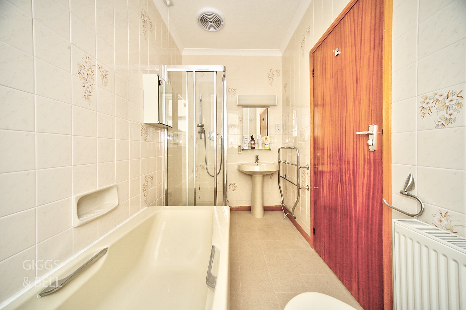 4 bed detached house for sale in Tennyson Road, Luton  - Property Image 13