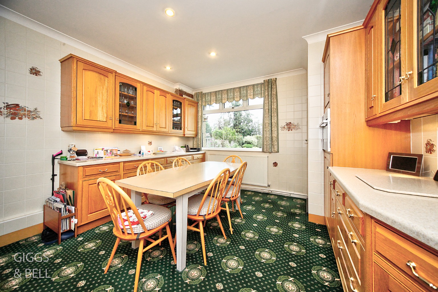 4 bed detached house for sale in Tennyson Road, Luton 5