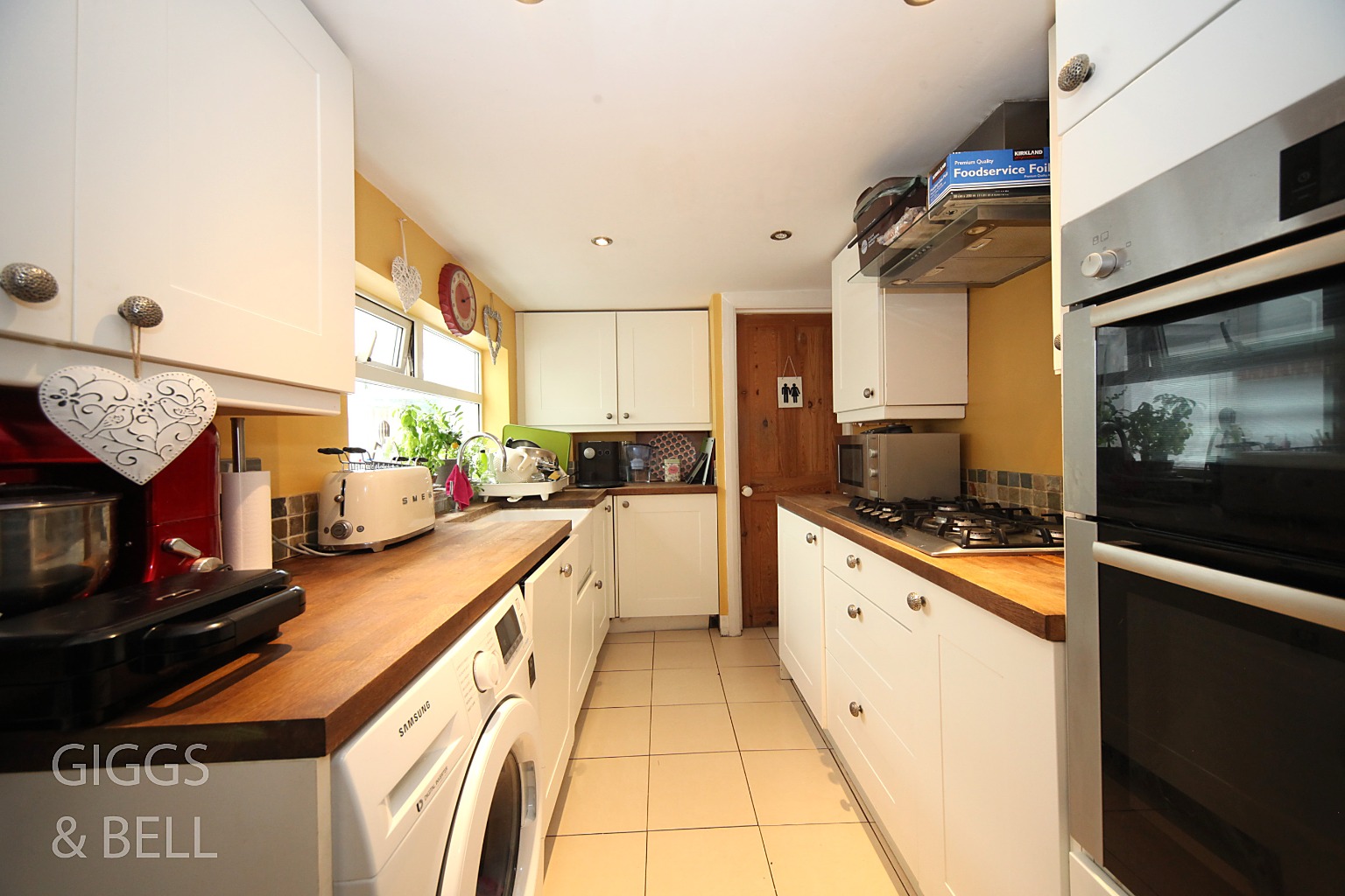 3 bed terraced house for sale in Summer Street, Luton 6