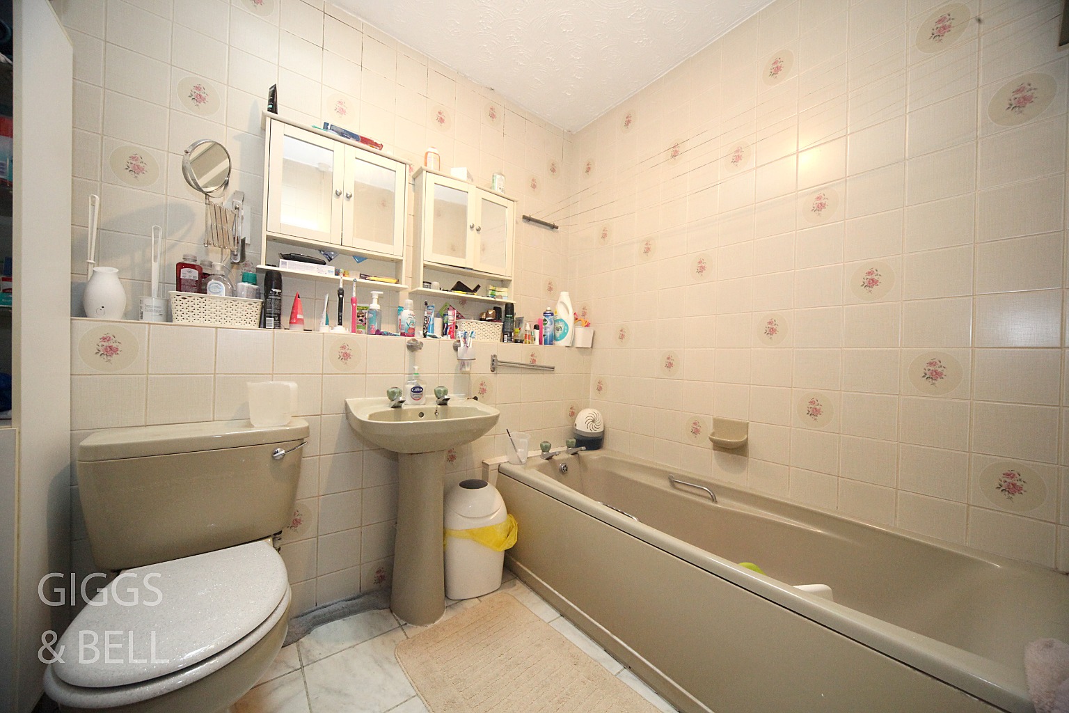 3 bed detached bungalow for sale in Abigail Close, Luton  - Property Image 13