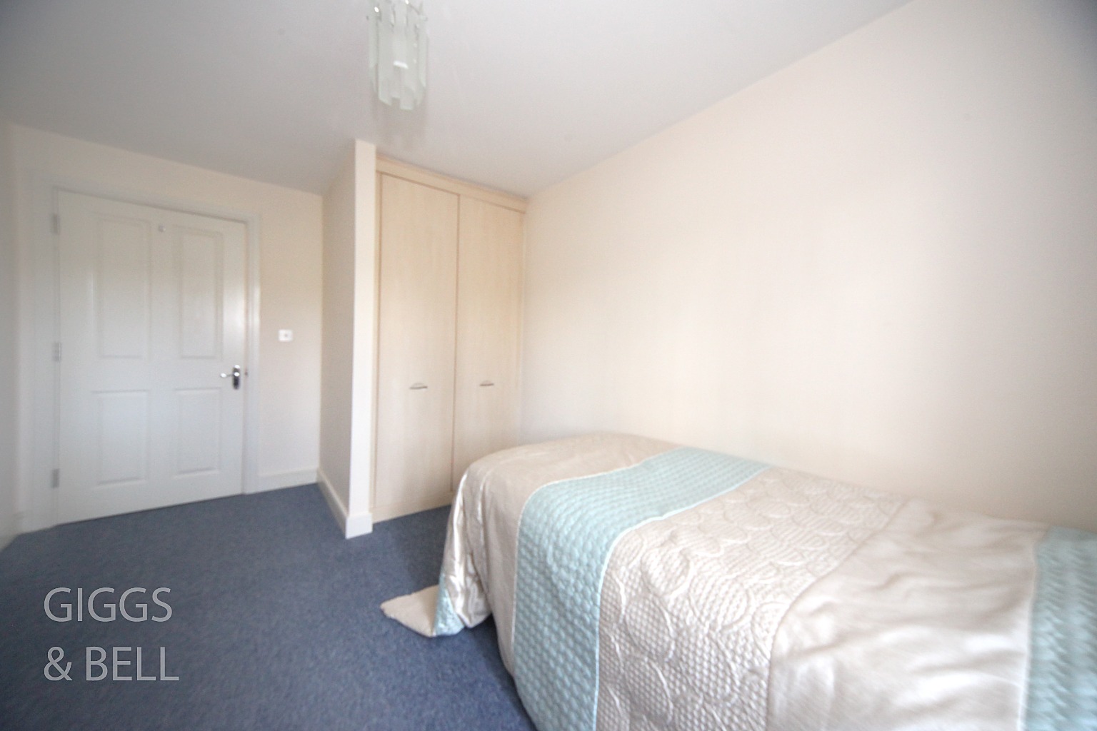 2 bed flat for sale in Primrose Close, Luton 7