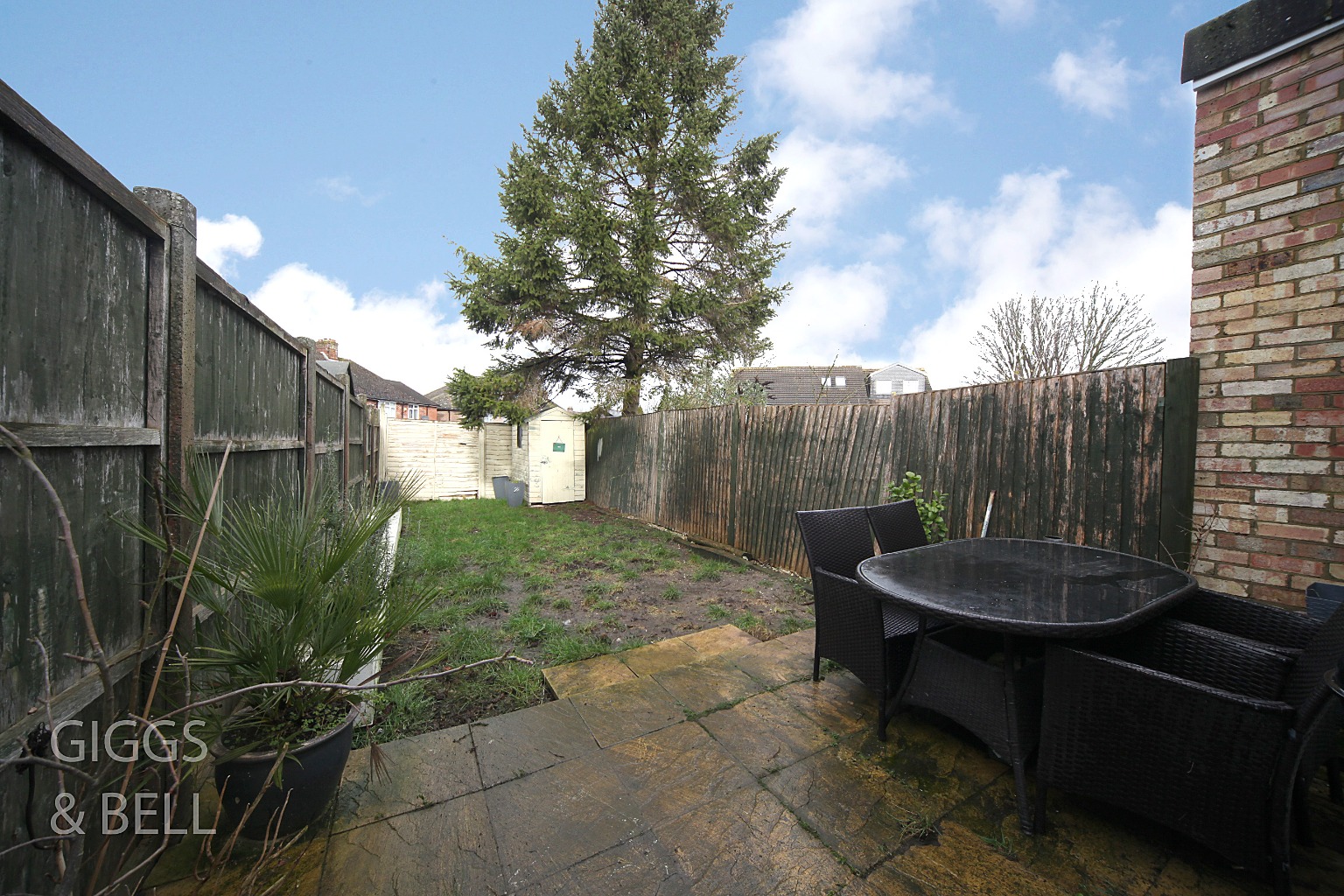 2 bed terraced house for sale in Union Street, Dunstable 20
