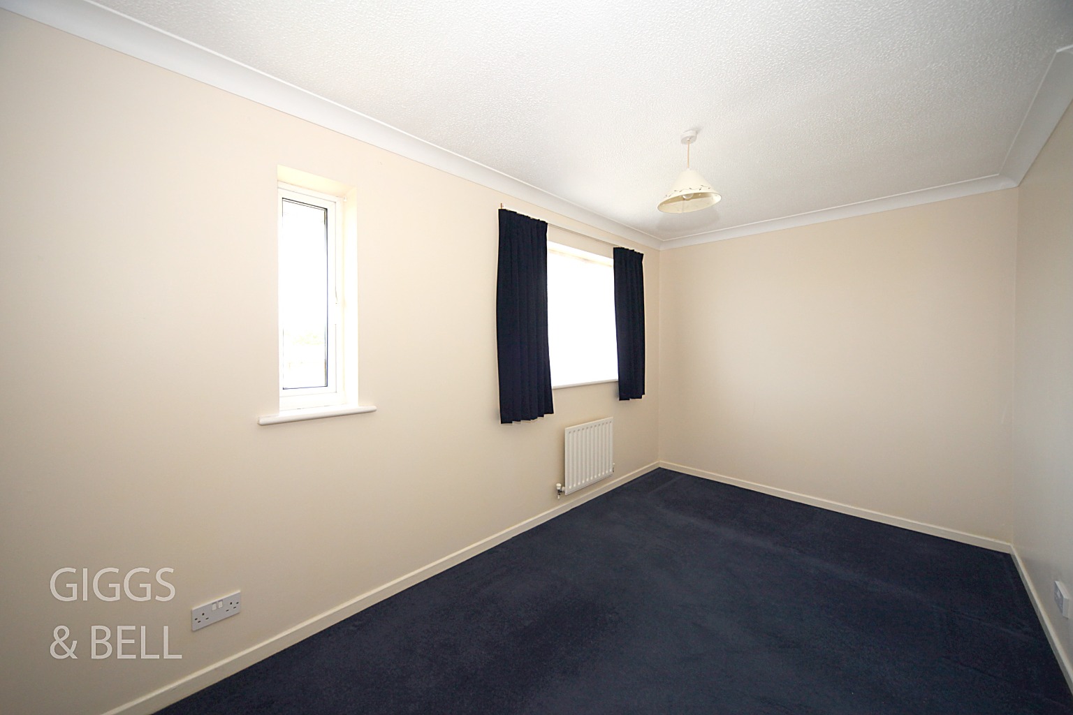 2 bed semi-detached house for sale in Rushall Green, Luton 10