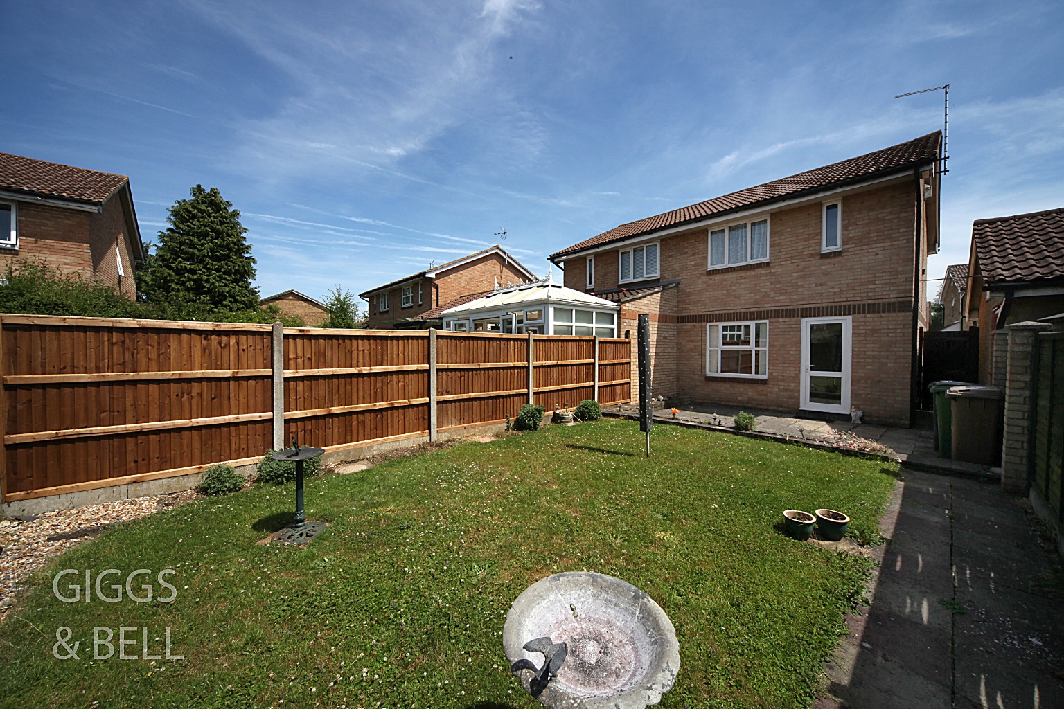 2 bed semi-detached house for sale in Rushall Green, Luton  - Property Image 19
