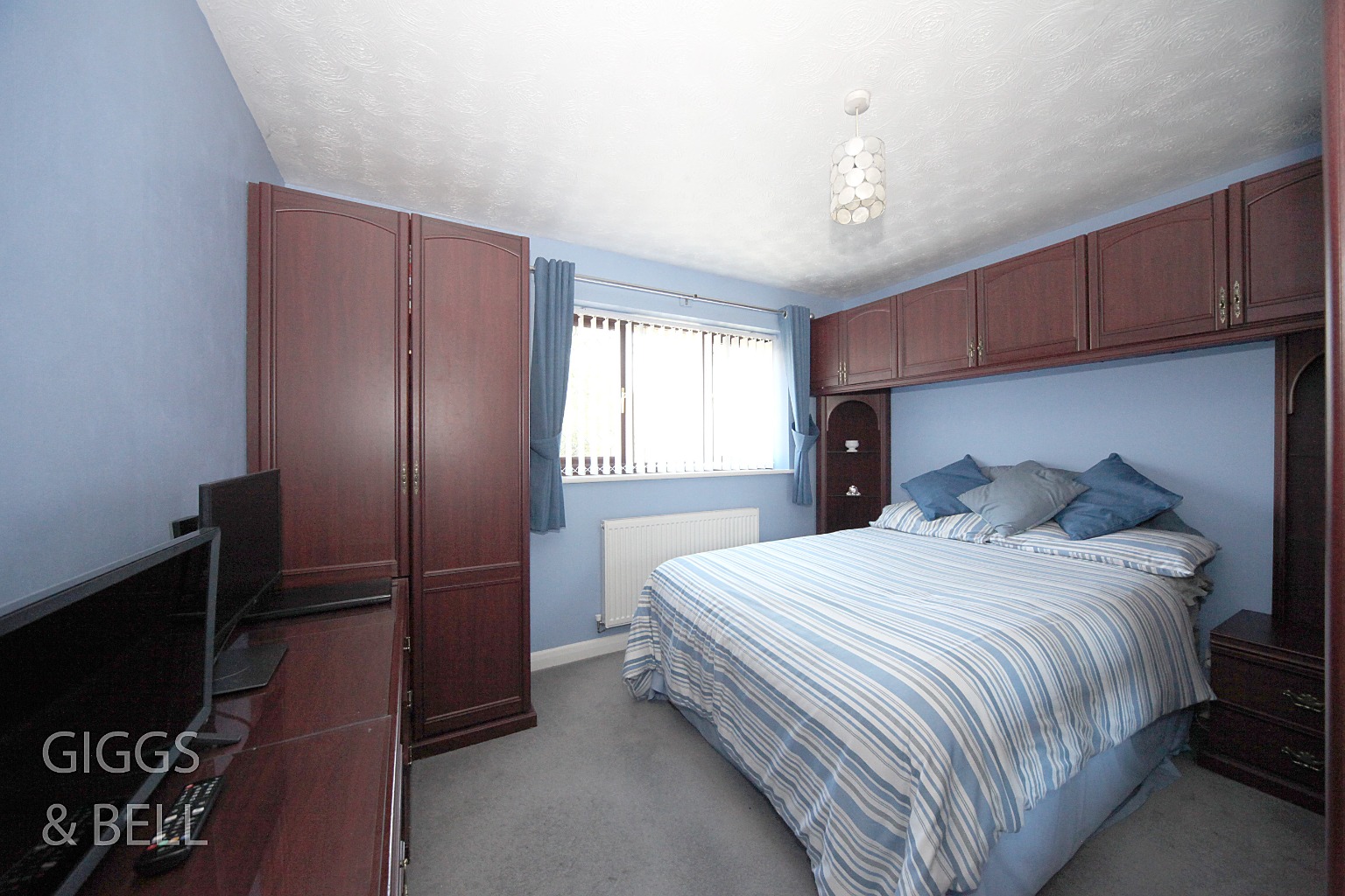 4 bed detached house for sale in Copthorne, Luton  - Property Image 14