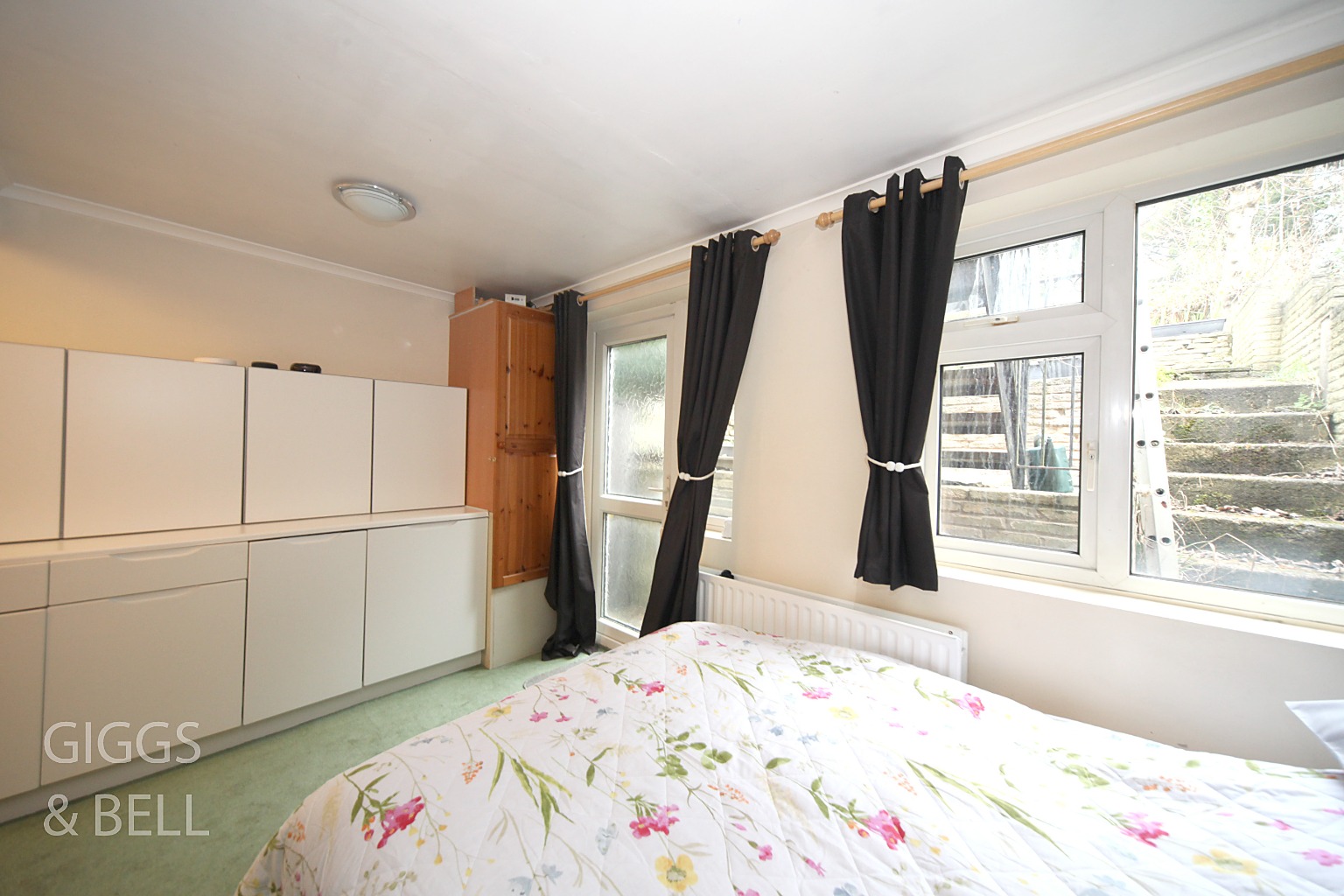 4 bed terraced house for sale in Falconers Road, Luton  - Property Image 12