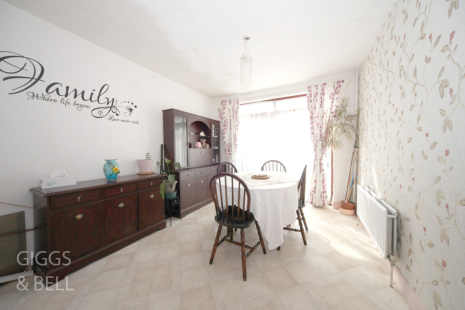 3 bed terraced house for sale in Chester Avenue, Luton  - Property Image 7