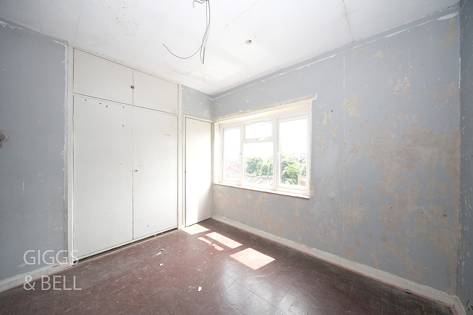 2 bed flat for sale in Meyrick Avenue, Luton 6