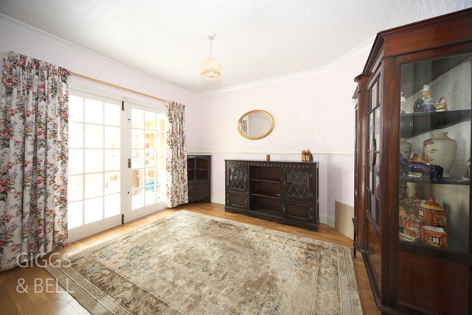 2 bed semi-detached bungalow for sale in Bishopscote Road, Luton 9