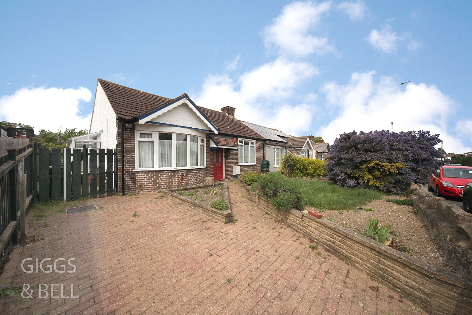 2 bed semi-detached bungalow for sale in Bishopscote Road, Luton, LU3 