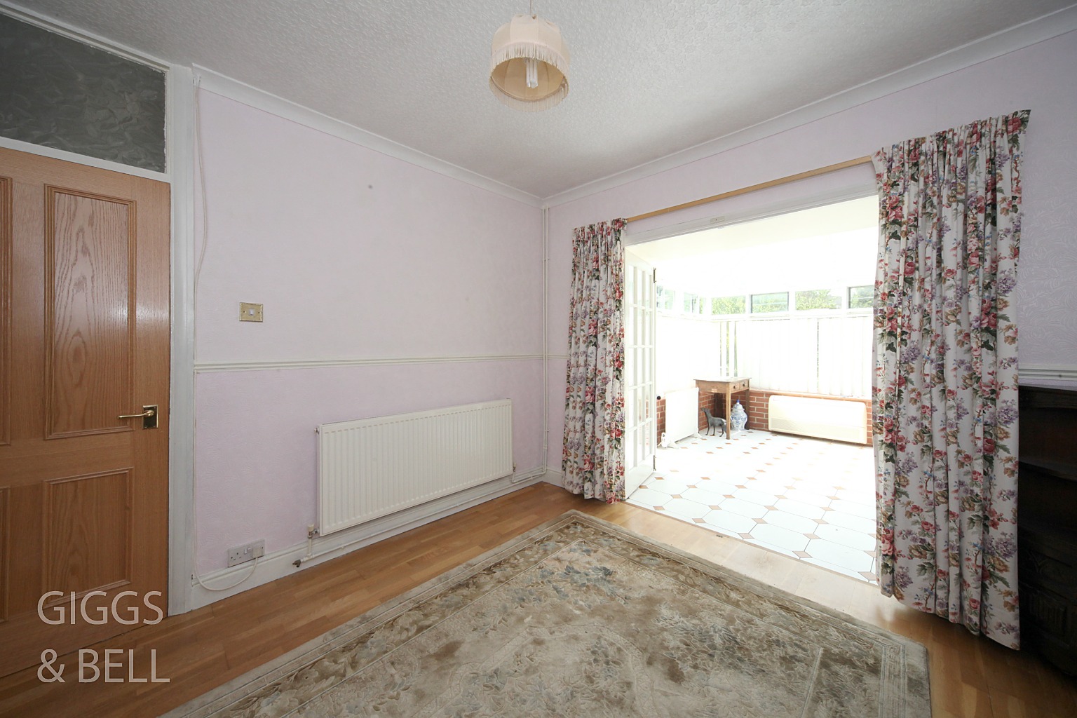 2 bed semi-detached bungalow for sale in Bishopscote Road, Luton 10