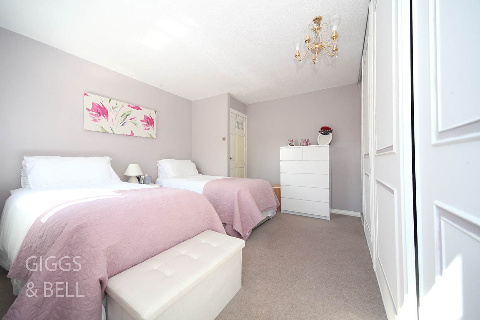 2 bed semi-detached house for sale in Lesbury Close, Luton  - Property Image 14