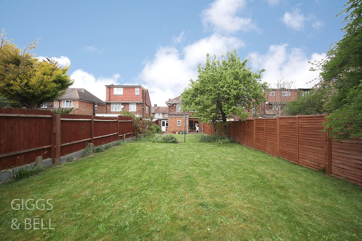 3 bed semi-detached house for sale in St Ethelbert Avenue, Luton 20