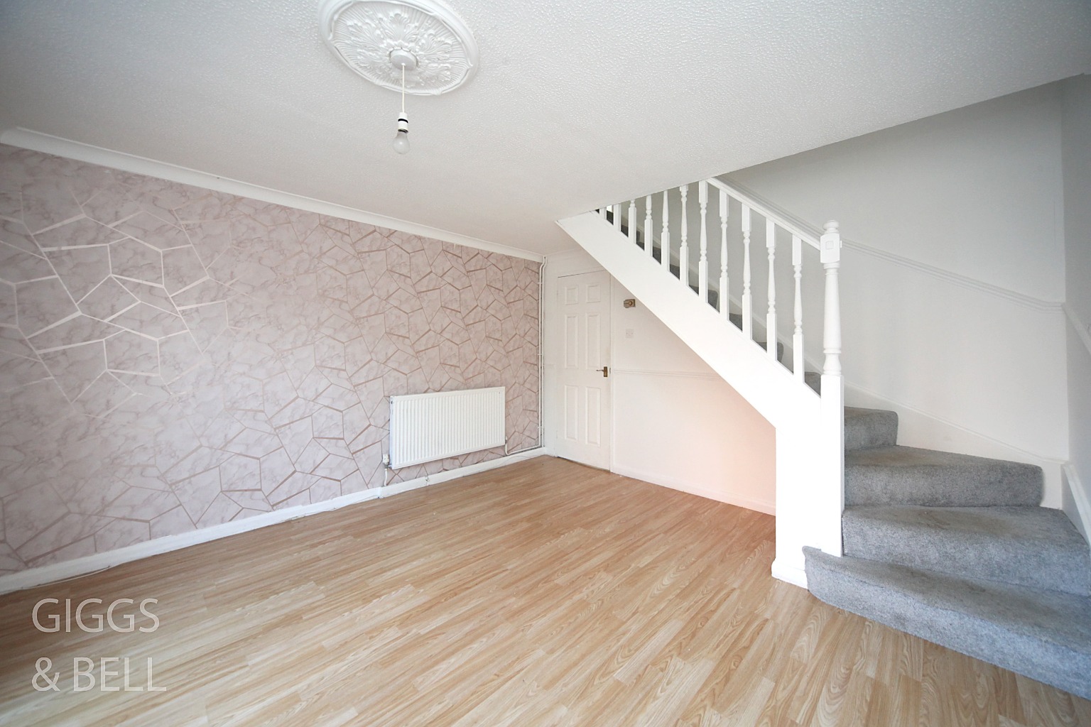 2 bed semi-detached house for sale in Felton Close, Luton  - Property Image 18