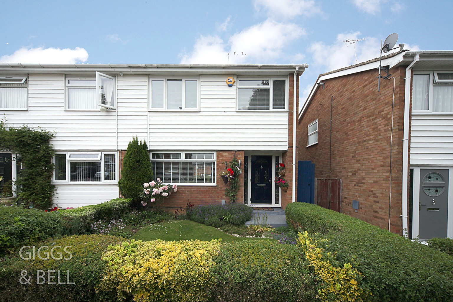3 bed semi-detached house for sale in Brompton Close, Luton  - Property Image 19